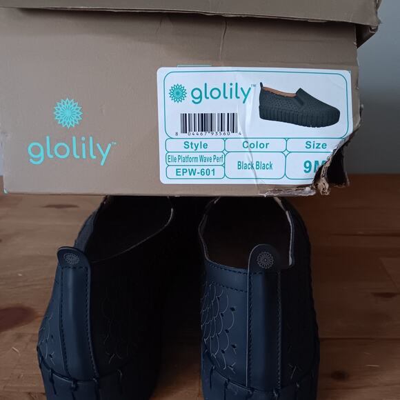 Glolily Elle Platform Wave Perf Black, EPW-601 Women's Size 9M - Pre-owned - Picture 10 of 11
